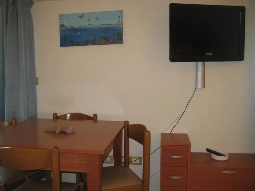 ريميني Residence La Villetta