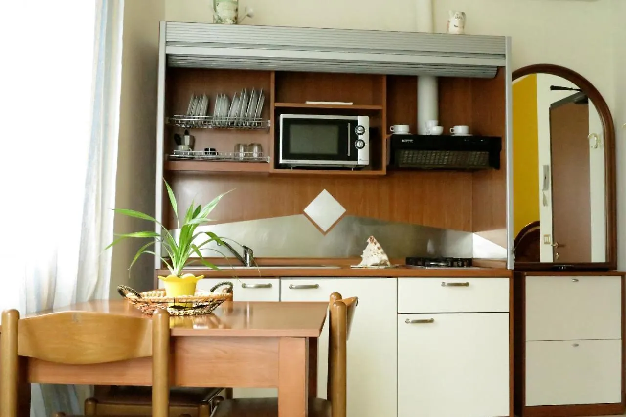 *** شقة فندقية ريميني Residence La Villetta إيطاليا